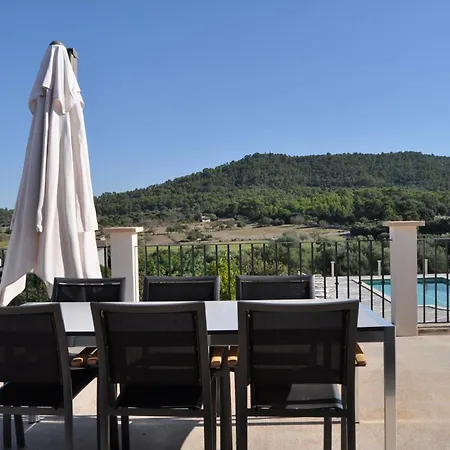 Son Burgues Petra (Mallorca)