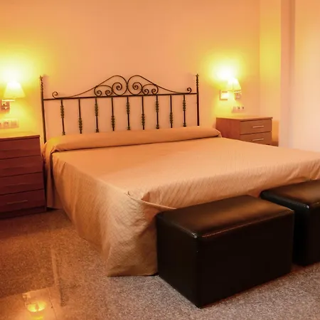 Son Burgues 4* Petra (Mallorca)